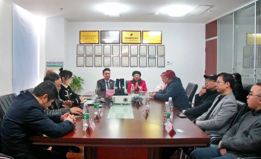 湖南省商标品牌协会会长朱增辉一行走访香港开彩官方网站